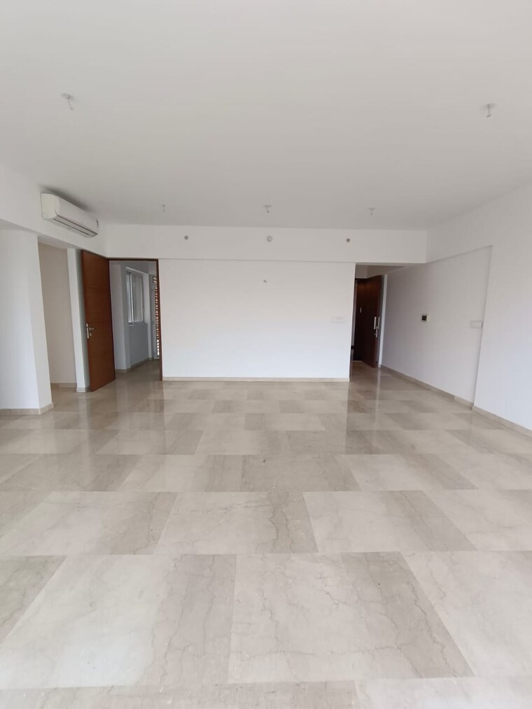 Room, lodha-belmondo 3 Bedroom 1421 Sq.Ft. Apartment In Gahunje Pune 9498977