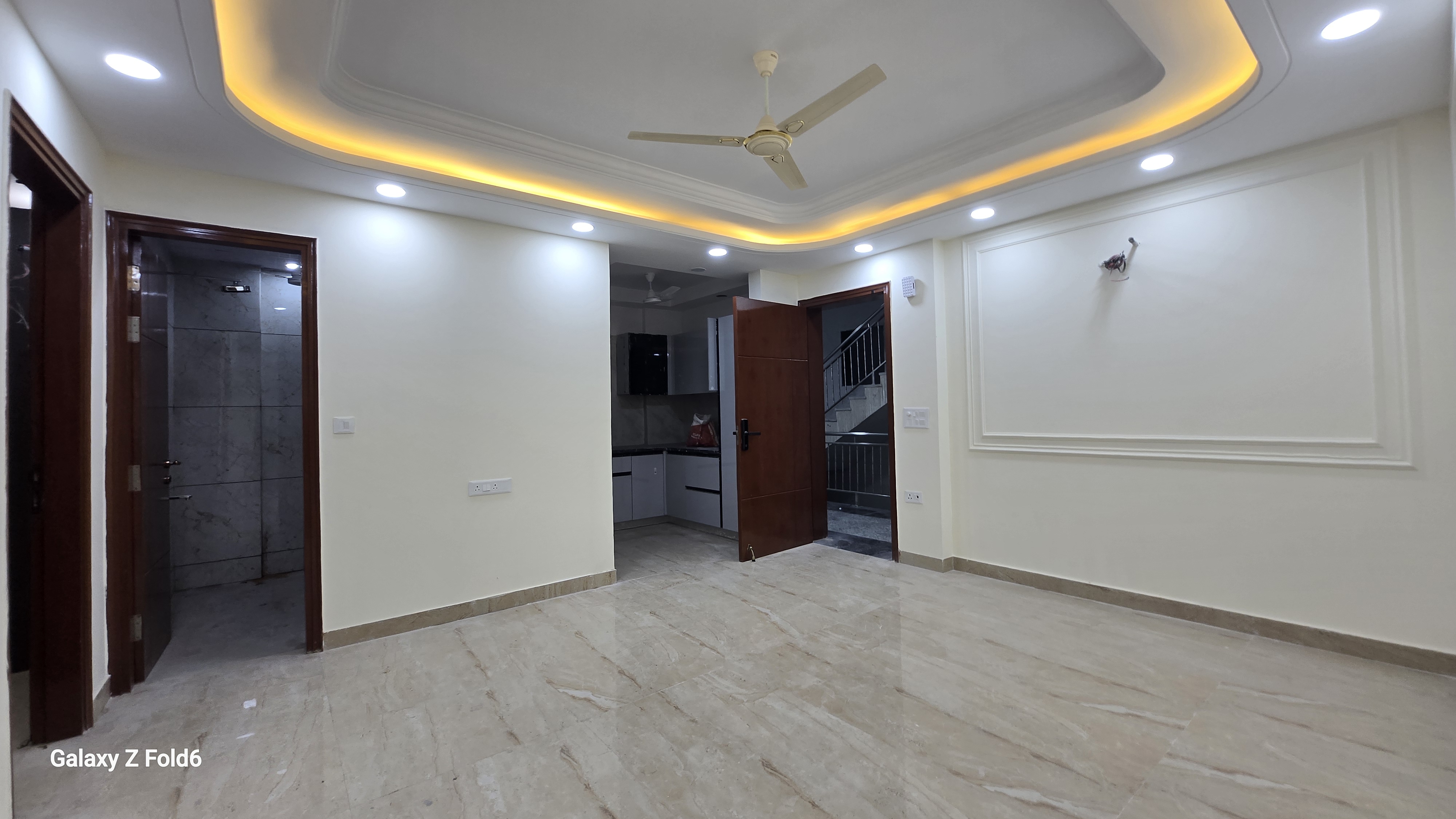 3 BHK + Servant Room Builder Floor For Rent in Chhatarpur Metro Station 