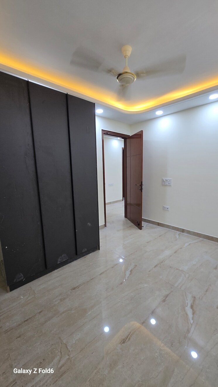 undefined, chattarpur 3 Bedroom 1200 Sq.Ft. Builder Floor In Chattarpur Delhi 9499188