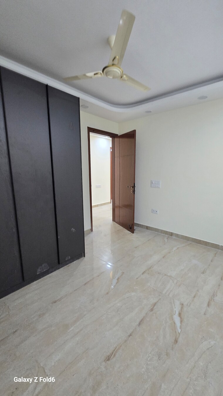 undefined, chattarpur 3 Bedroom 1200 Sq.Ft. Builder Floor In Chattarpur Delhi 9499188