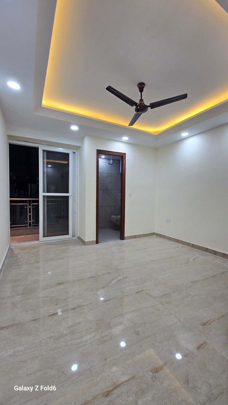 undefined, chattarpur 3 Bedroom 1200 Sq.Ft. Builder Floor In Chattarpur Delhi 9499188
