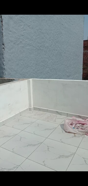 Bathroom in 1.5 BHK Independent House at Dwarka Mor – for Sale