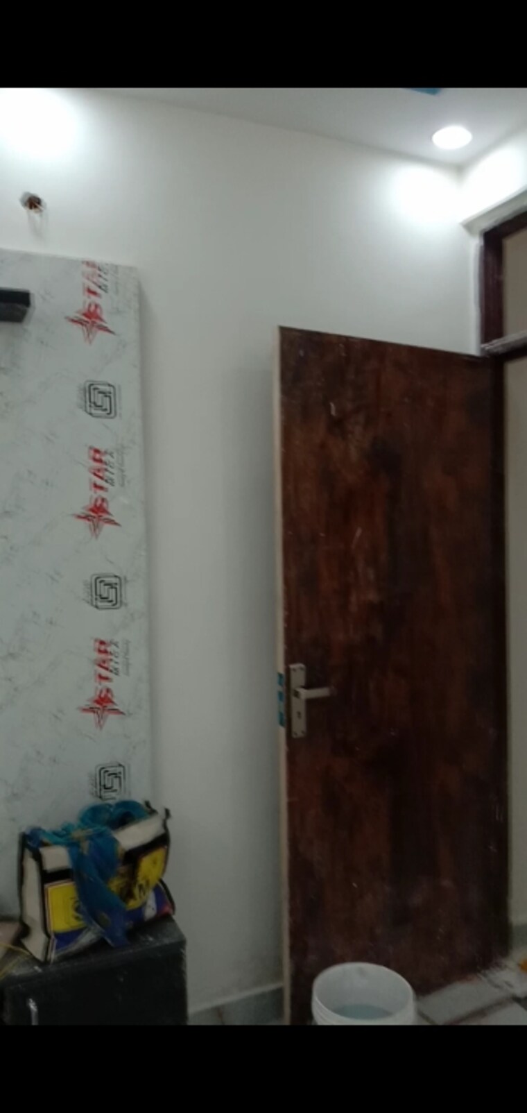 undefined, dwarka mor 1.5 Bedroom 648 Sq.Ft. Independent House In Dwarka Mor Delhi 9499036