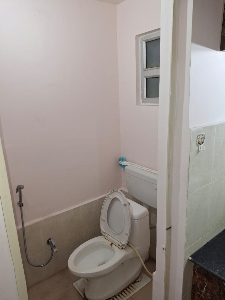 Bathroom, sushant golf city 1 Bedroom 544 Sq.Ft. Apartment In Sushant Golf City Lucknow 9499045