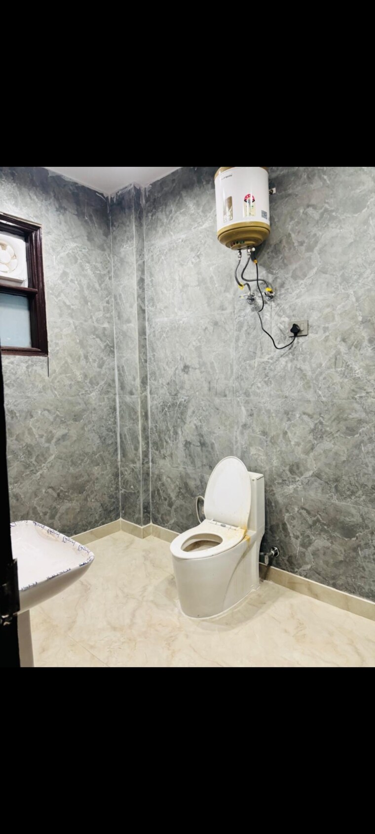 Bathroom, maya-homes 4 Bedroom 2200 Sq.Ft. Builder Floor In Indrapuram Ghaziabad 9499048