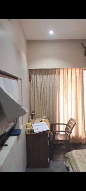 Room in  Pg at Vakola – for Rent