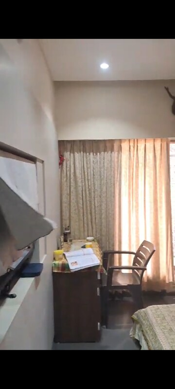 Room in  Pg at Vakola – for Rent