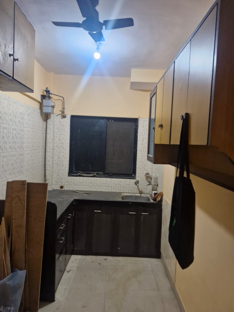 Living Room, dahisar west 2 Bedroom 600 Sq.Ft. Apartment In Dahisar West Mumbai 9499112