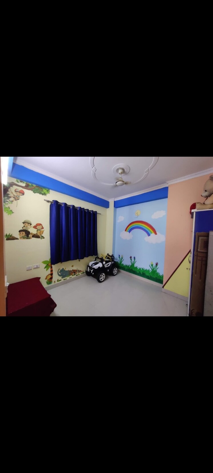 Master Bedroom, gaurs-valerio 3 Bedroom 1450 Sq.Ft. Apartment In Ahinsa Khand 2 Ghaziabad 9499115