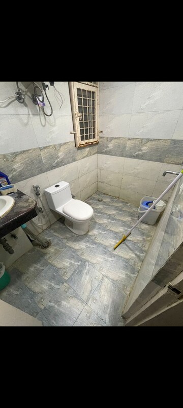 Master Bedroom in 3 BHK Apartment at Gaurs Valerio, Ahinsa Khand 2 – for Rent