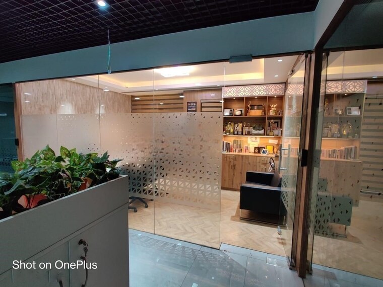 Team Area, senapati bapat road Commercial Office Space 2300 Sq.Ft. In Senapati Bapat Road Pune 9499098