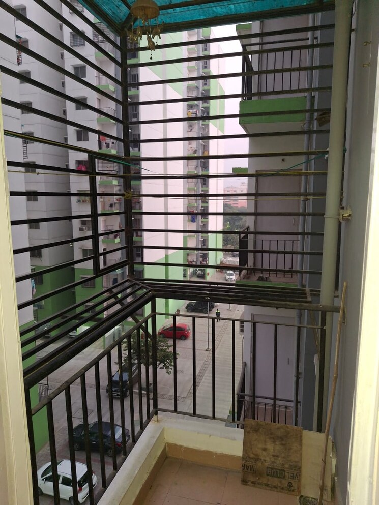 Room, sushant golf city 1 Bedroom 544 Sq.Ft. Apartment In Sushant Golf City Lucknow 9499190