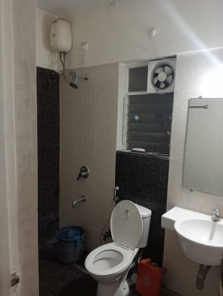 Bathroom, pegasus-megapolis-splendour 2 Bedroom 1002 Sq.Ft. Apartment In Hinjewadi Pune 9499199
