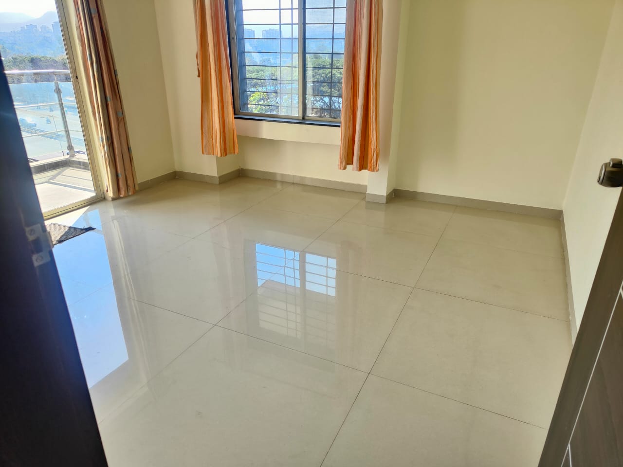 2 BHK + Servant Room Apartment For Rent in Anand Nagar