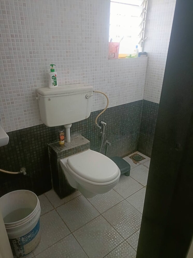 Attached Bathroom, thergaon 2 Bedroom 800 Sq.Ft. Apartment In Thergaon Pune 9499225