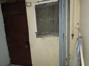 Bathroom in 1 BHK Builder Floor at Kailash Colony – for Rent