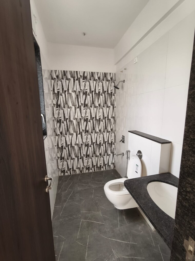Bathroom, madhuvishwa-chs 1 Bedroom 650 Sq.Ft. Apartment In Bavdhan Pune 9499245