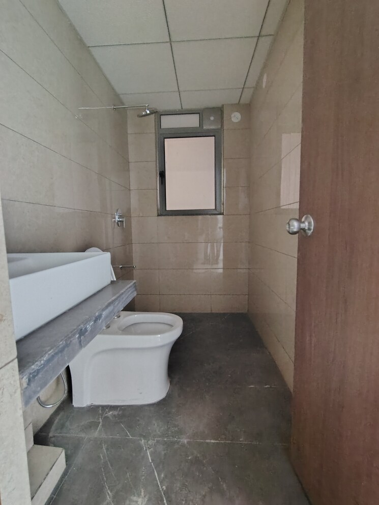 Kitchen, kalpataru-immensa-b 2 Bedroom 632 Sq.Ft. Apartment In Kolshet Road Thane 9499264