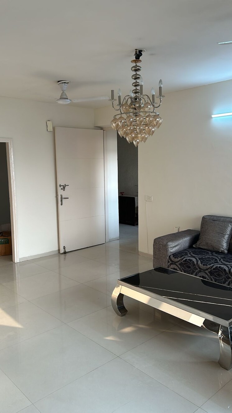 undefined, tulip-violet 4 Bedroom 2010 Sq.Ft. Apartment In Sector 69 Gurgaon 9499277