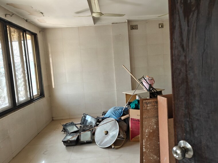 Team Area, harinagar Commercial Office Space 3300 Sq.Ft. In Harinagar Vadodara 9499399