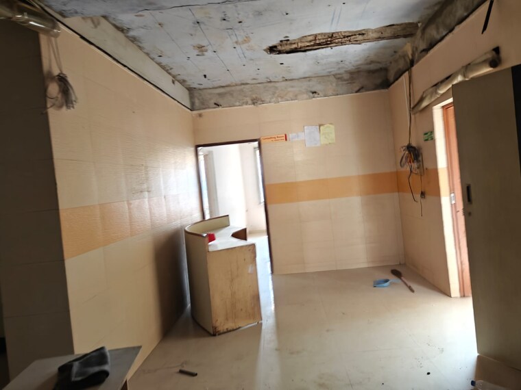 Team Area, harinagar Commercial Office Space 3300 Sq.Ft. In Harinagar Vadodara 9499399