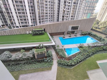 2 BHK Apartment For Sale in Kalpataru Immensa B, Kolshet Road