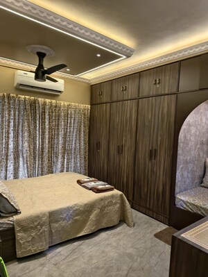 1 BHK Apartment For Rent in Park Street