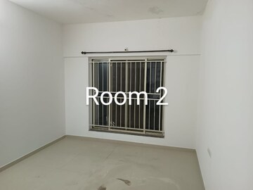 Room in 2 BHK Apartment at Pegasus Megapolis Splendour, Hinjewadi – for Rent