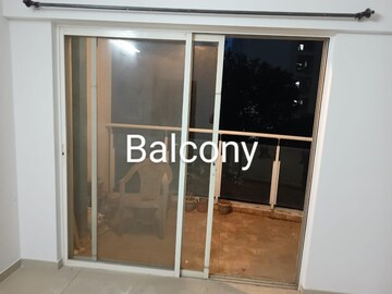 Room in 2 BHK Apartment at Pegasus Megapolis Splendour, Hinjewadi – for Rent