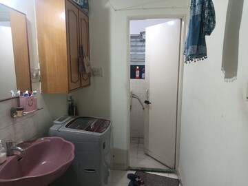 Bathroom in 3 BHK Apartment at Supriya Towers, Aundh – for Sale