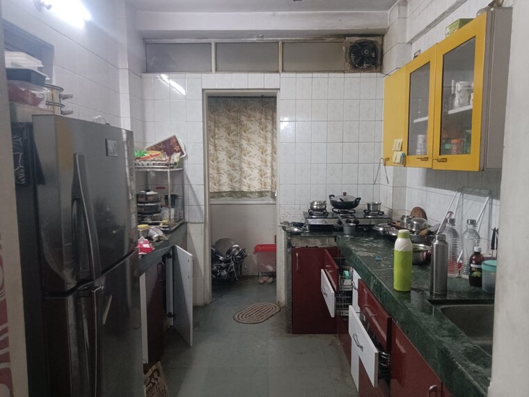  Parking, supriya-towers 3 Bedroom 1300 Sq.Ft. Apartment In Aundh Pune 9499249