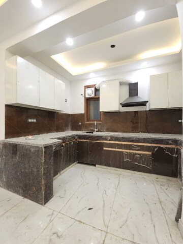 Kitchen in 2 BHK Builder Floor at Chattarpur – for Rent