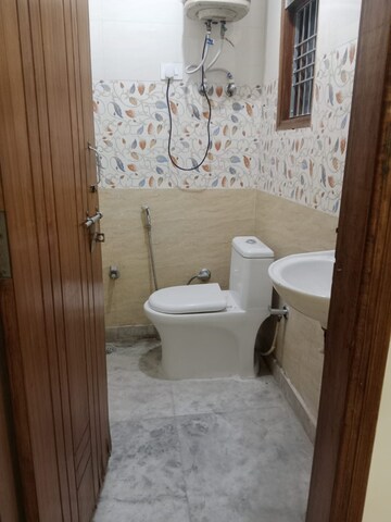 Bathroom in 1 BHK Builder Floor at Govindpuri – for Rent