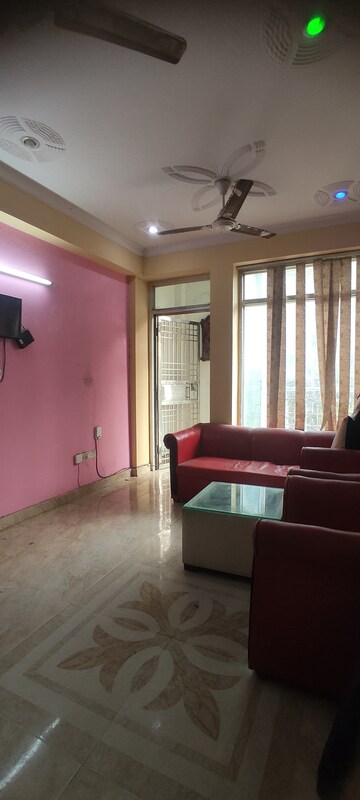 1 BHK Builder Floor For Rent in Chattarpur