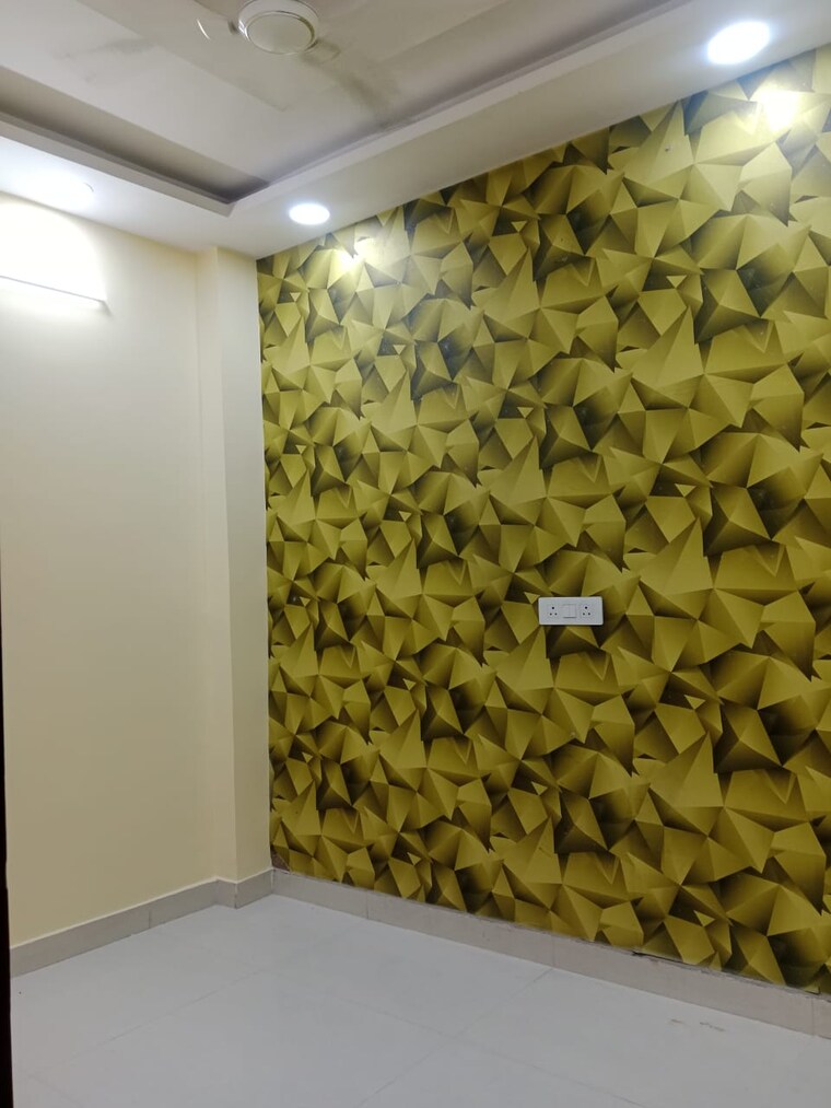 Room, govindpuri 3 Bedroom 909 Sq.Ft. Builder Floor In Govindpuri Delhi 9499538