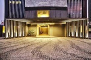  Office Space – Exterior View View at Parshwanath Business Park, Prahlad Nagar - for Rent