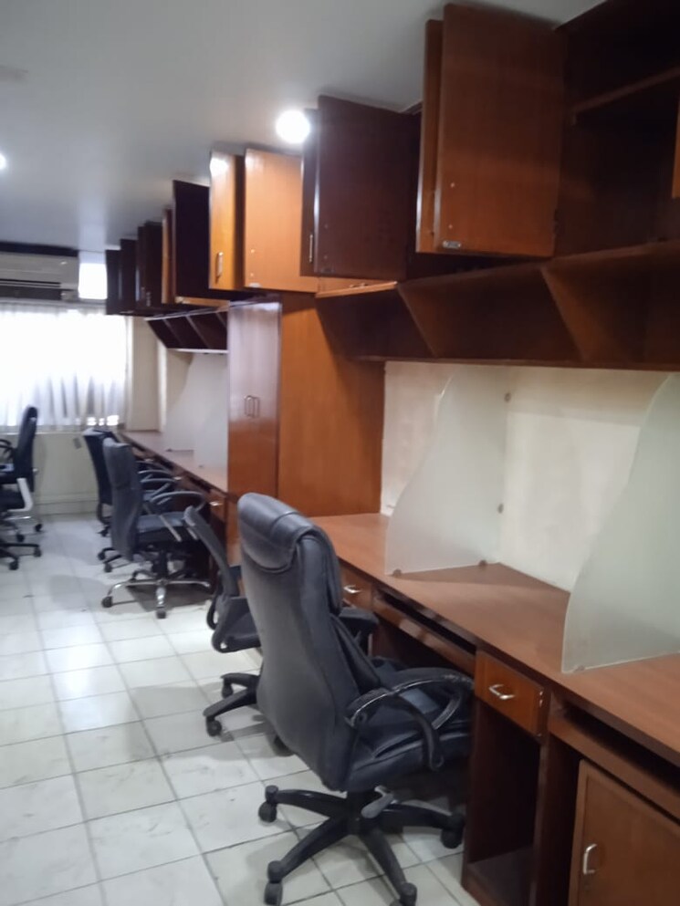 Team Area, minto park Commercial Office Space 1600 Sq.Ft. In Minto Park Kolkata 9499533