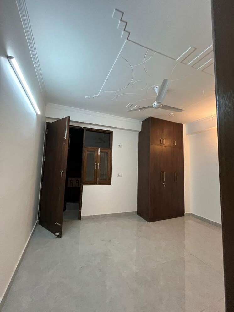 Room, chattarpur 1 Bedroom 550 Sq.Ft. Builder Floor In Chattarpur Delhi 9499554