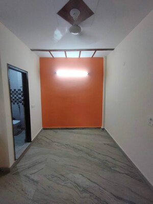Room in 2 BHK Builder Floor at Govindpuri – for Rent