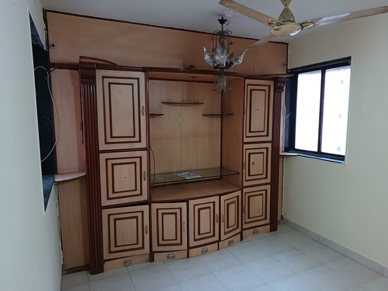 Hall, rasta peth 1 Bedroom 550 Sq.Ft. Apartment In Rasta Peth Pune 9499671