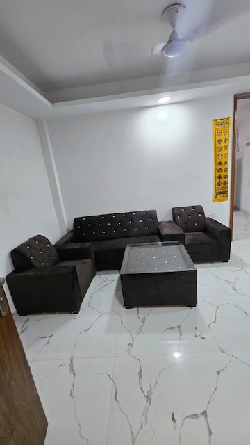 1 BHK Builder Floor For Rent in Saket