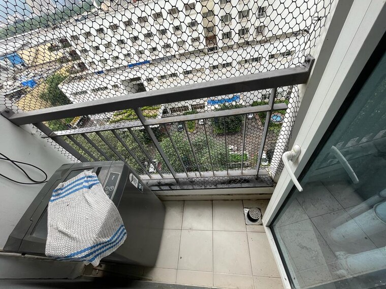 Balcony, sheth-avalon 2 Bedroom 1100 Sq.Ft. Apartment In Laxmi Nagar Thane 9499657