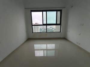 Room in 2 BHK Apartment at Kalpataru Immensa D, Kolshet Road – for Sale