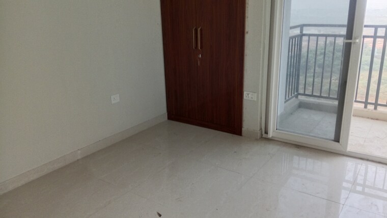 Room, eldeco-live-by-the-greens 3 Bedroom 827 Sq.Ft. Apartment In Sector 150 Noida 9499738