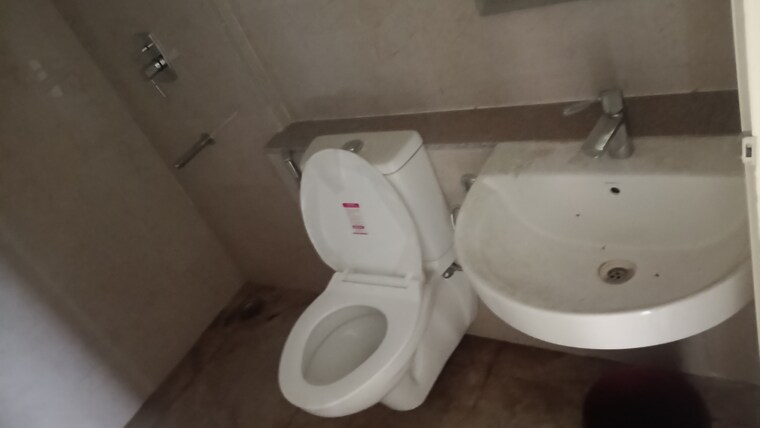 Bathroom, eldeco-live-by-the-greens 3 Bedroom 827 Sq.Ft. Apartment In Sector 150 Noida 9499738