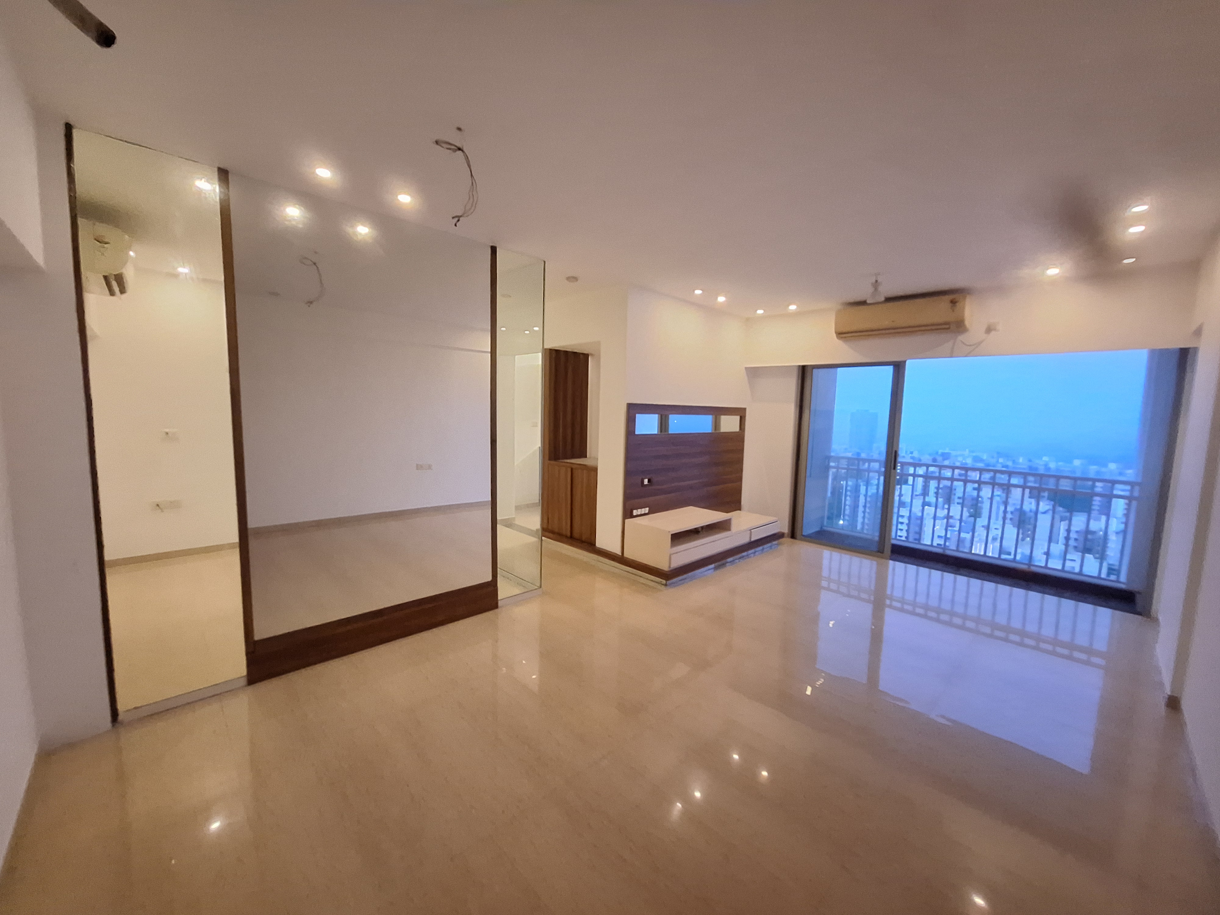 2 BHK + Extra Room 969 Sq.Ft. Apartment in Lodha Casa Rio