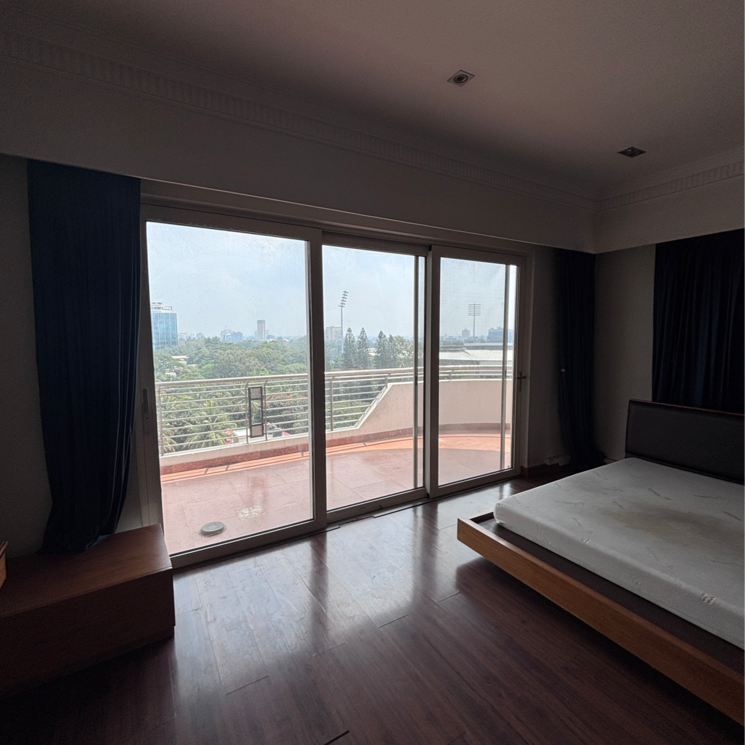 Room, cubbonpet 4 Bedroom 5600 Sq.Ft. Apartment In Cubbonpet Bangalore 9499776