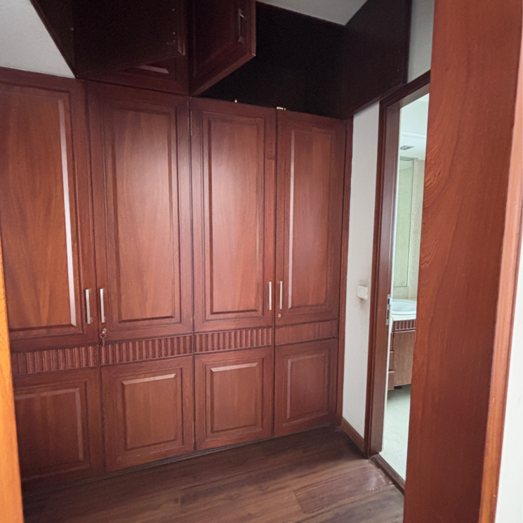 undefined, cubbonpet 4 Bedroom 5600 Sq.Ft. Apartment In Cubbonpet Bangalore 9499776