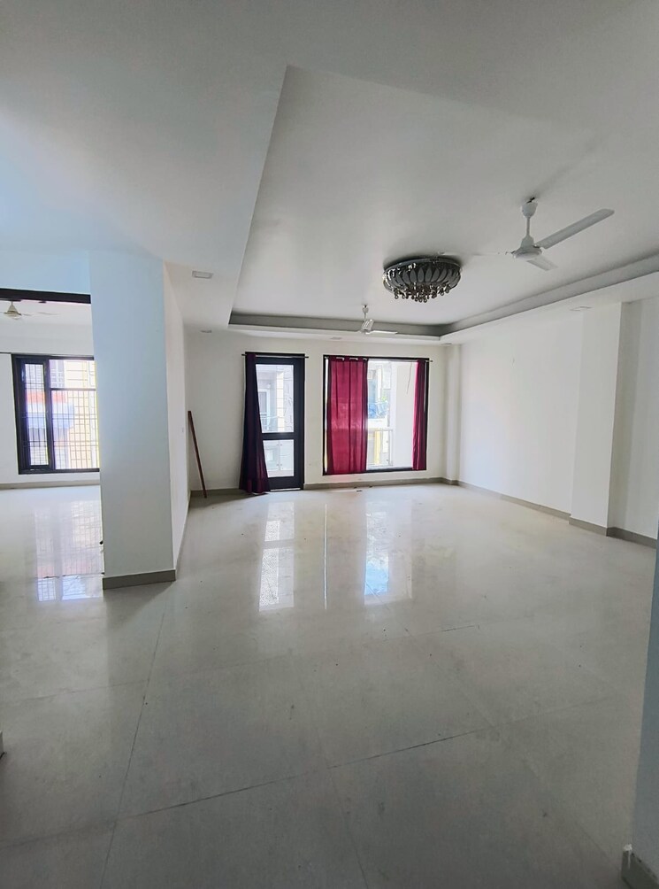 Room, saket 3 Bedroom 1250 Sq.Ft. Builder Floor In Saket Delhi 9499802