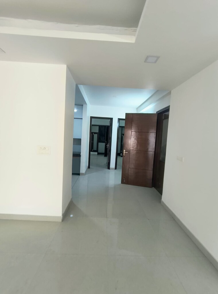 Room, saket 3 Bedroom 1250 Sq.Ft. Builder Floor In Saket Delhi 9499802